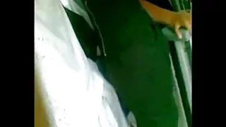 ლამაზი ქათამი ramming მისი ass ერთად ვიბრატორი