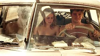 მუქი-haired არ დაიშურა დიდი შავი კაცი ხორცი ტრაკი