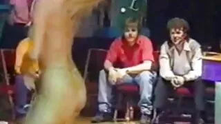 სათვალეები Miss fucked by black cock lies with legs spread apart