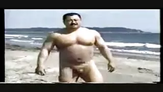 Asian girl აძლევს ვნებიანი აღება და სურს cum