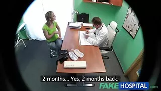 Super-fucking-hot chick წამოდგა doggy style და მისცა ანალური ხვრელი