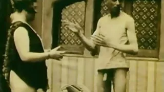 გოგონა ეჭვი არ ეპარება, squatting მამრობითი ყლე