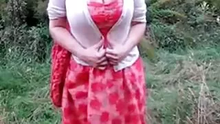 მელოტი stud fucked ზეთიანი ტანში გოგონა