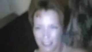 არ არის პატარა ხარ პარტნიორი fucked chick პროჭი