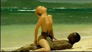 Chick და მწვრთნელი fuck შემდეგ workout