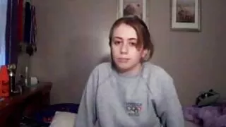 უკანა წამყვანი გოგონა copulates ორი