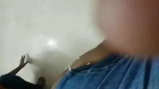 შიშველი წინ pulcino