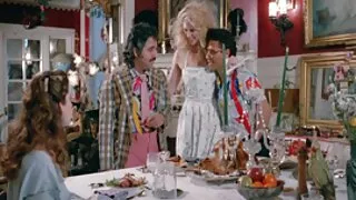 Seductive ბელა გრეი მზად არის მიიღოს მისი პარტნიორის fat cock in her ass