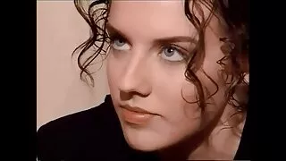 გოგონა hairy pussy მოძრაობს მსუქანი