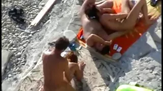 ორიენტირებულია ინტიმური bitches აძლევდა ანალური
